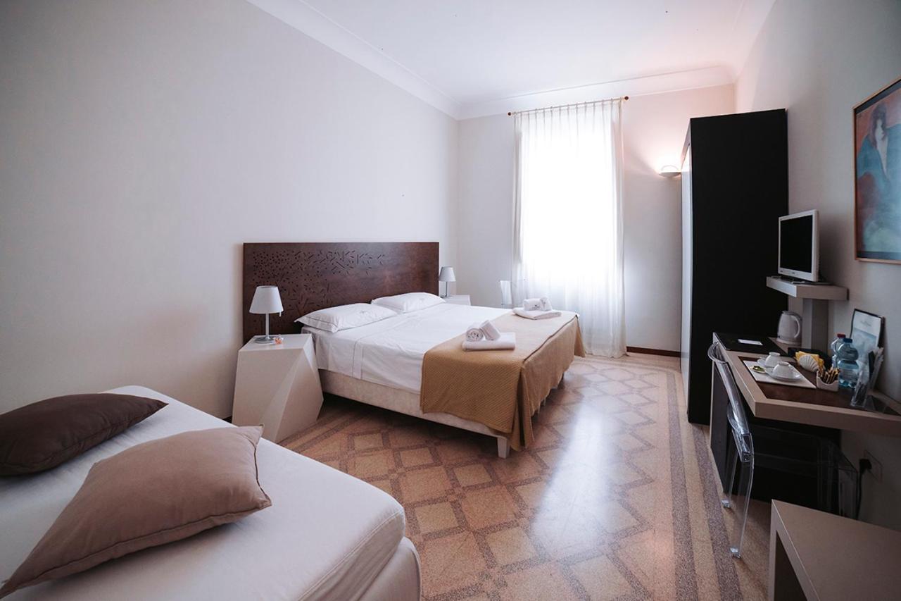 Barone Liberty & Luxury Spa-Boutique Hotel Галиполи Екстериор снимка