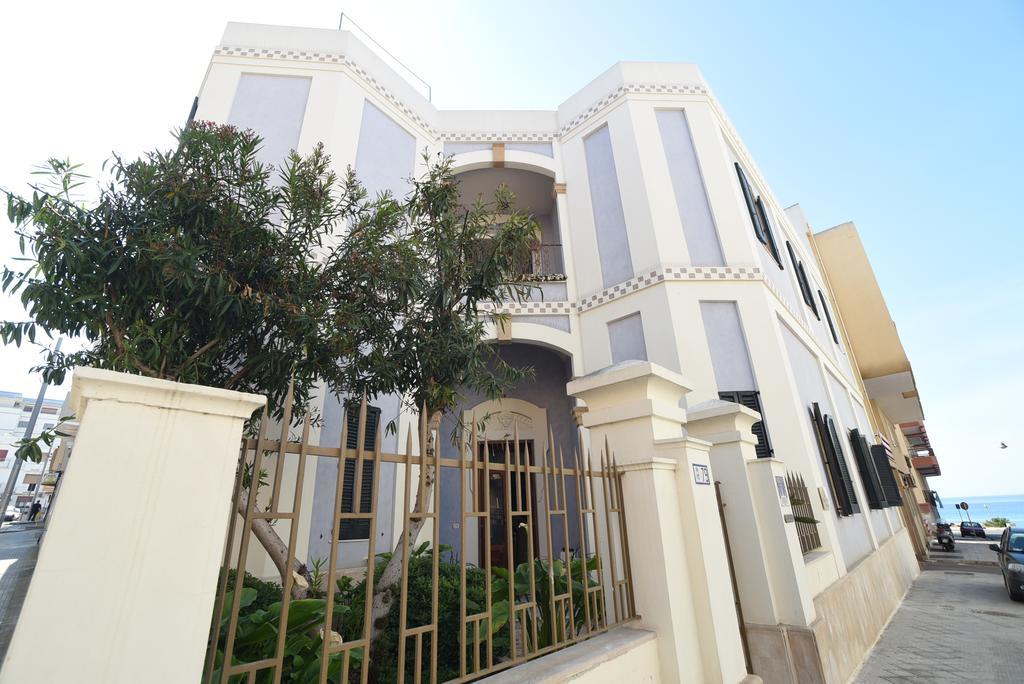 Barone Liberty & Luxury Spa-Boutique Hotel Галиполи Екстериор снимка